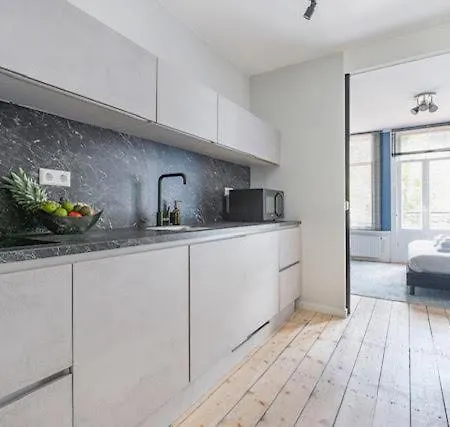 Resident Moose فندق مبيت وإفطار أمستردام