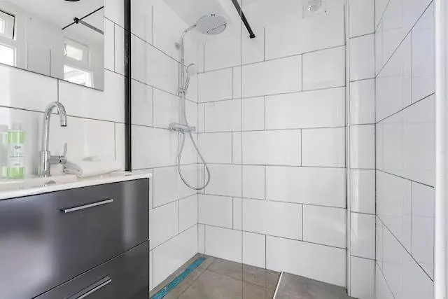 Resident Moose Bed & Breakfast